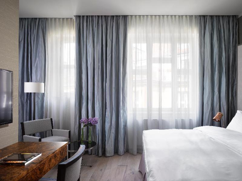 The Emblem Prague Hotel - Preferred Hotels & Resorts Номер фото
